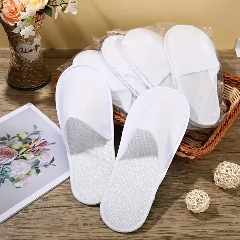 20/50Pcs Luxury Hotel and Spa  - đánh giá và giá Flippers Swimming